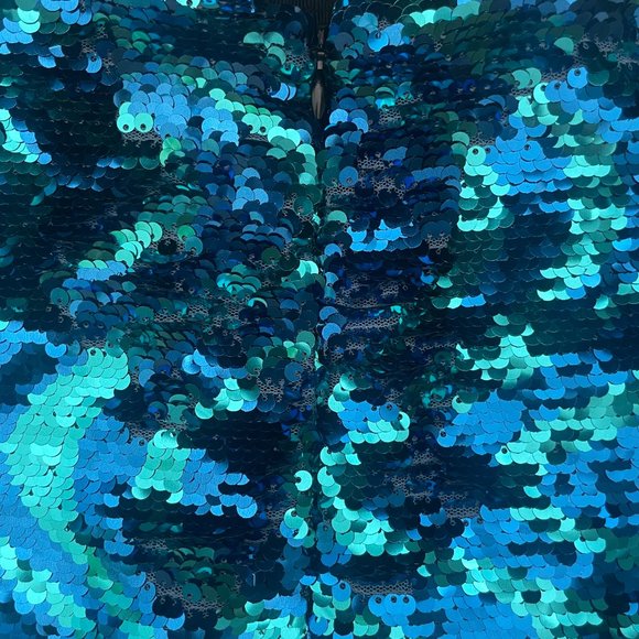 Zara Sequinned curved hem skirt - Picture 3 of 4